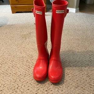 Hunter rain boots (Fuchsia)